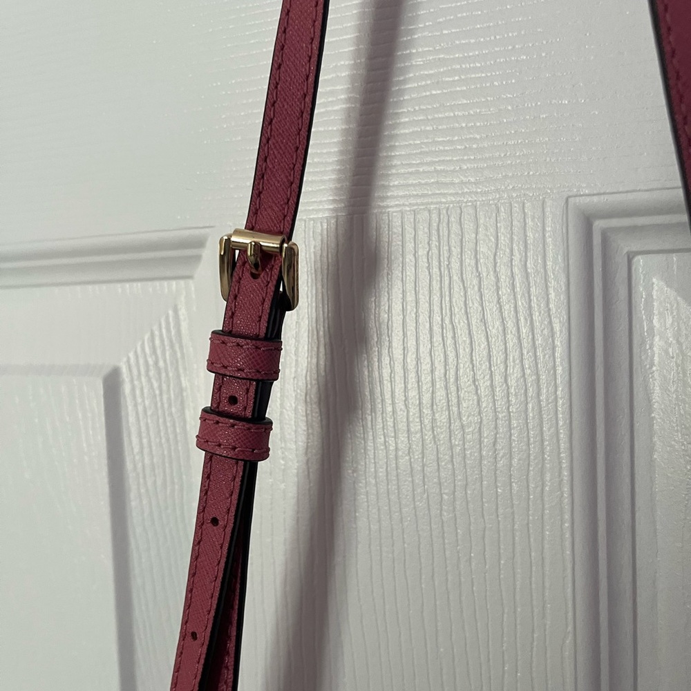 Michael Kors Crossbody Bag - Picture 5 of 15